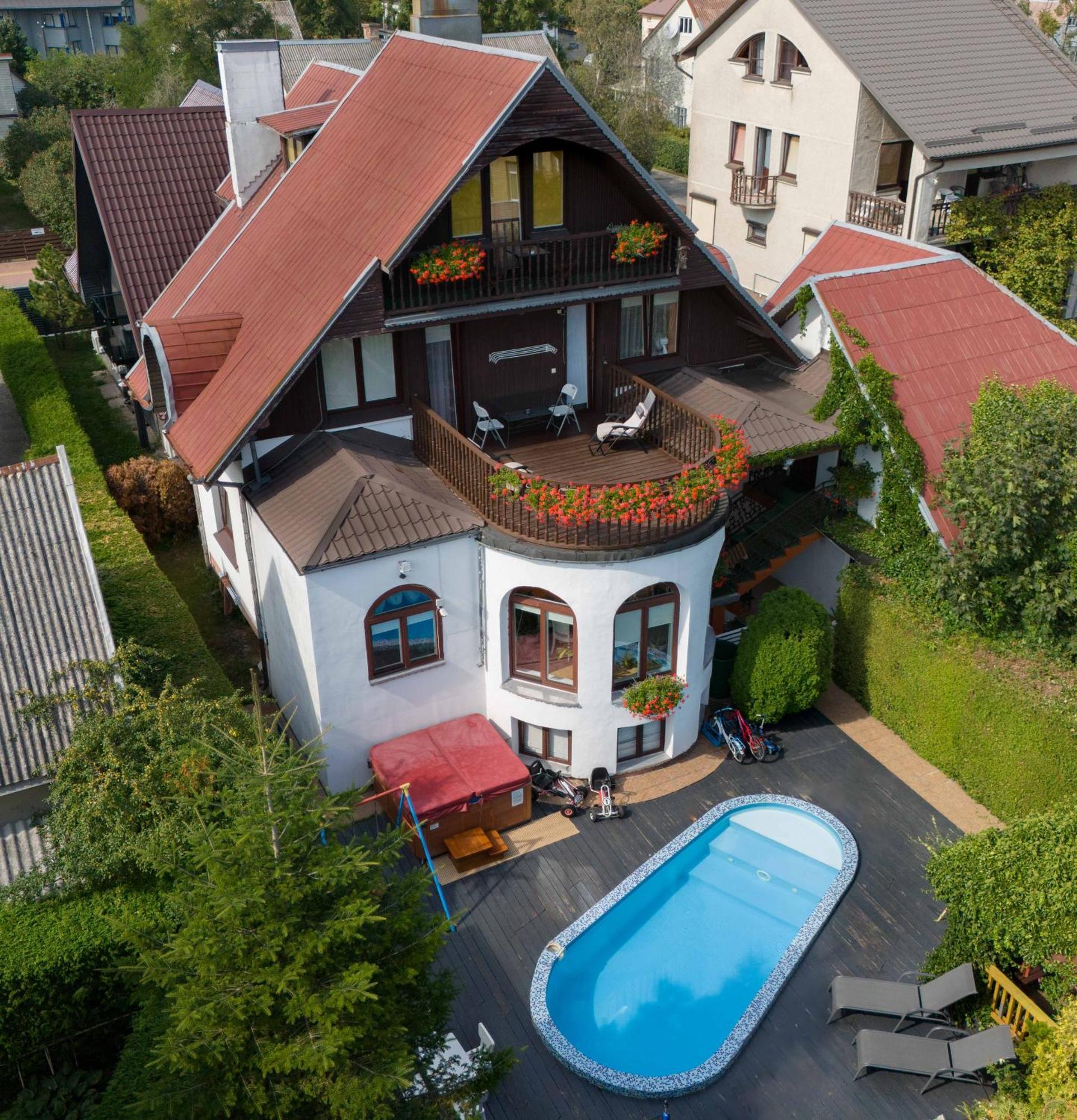 Po Kastonu & Spa Palanga Exterior photo