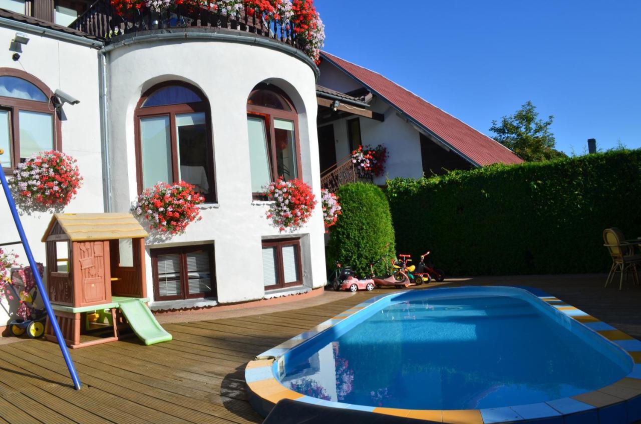 Po Kastonu & Spa Palanga Exterior photo